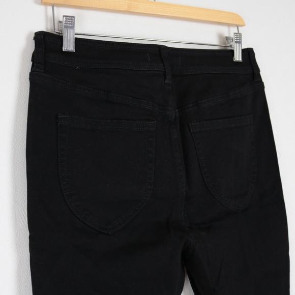 Free People Black Denim Avery Cutoff Bermuda Shorts Size 31 - Picture 5 of 6